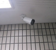 東京都千代田区のテナントビルに防犯カメラ設置
